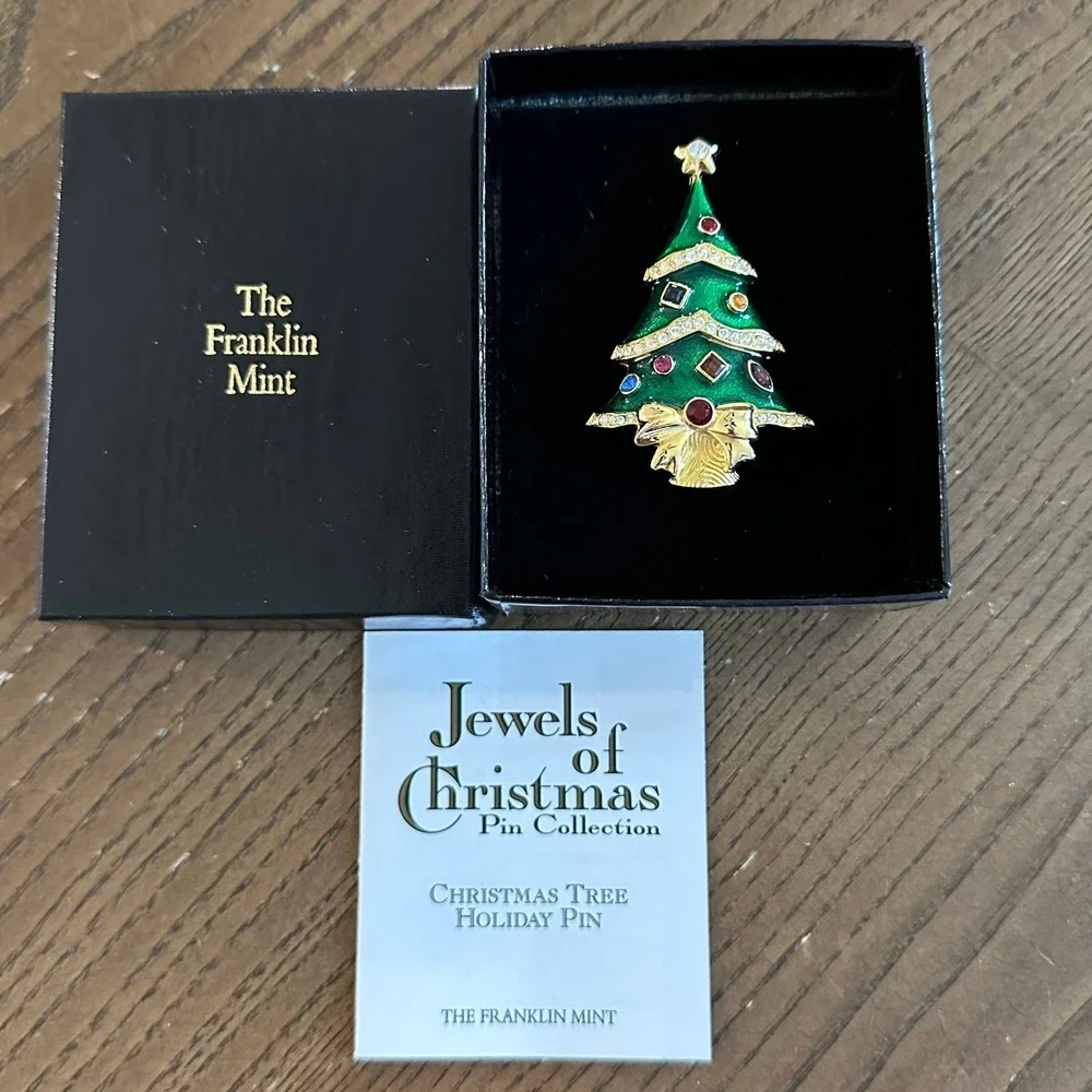 Franklin Mint Jewels of Christmas Tree Holiday Pin Brooch Enamel Gold Tone Box